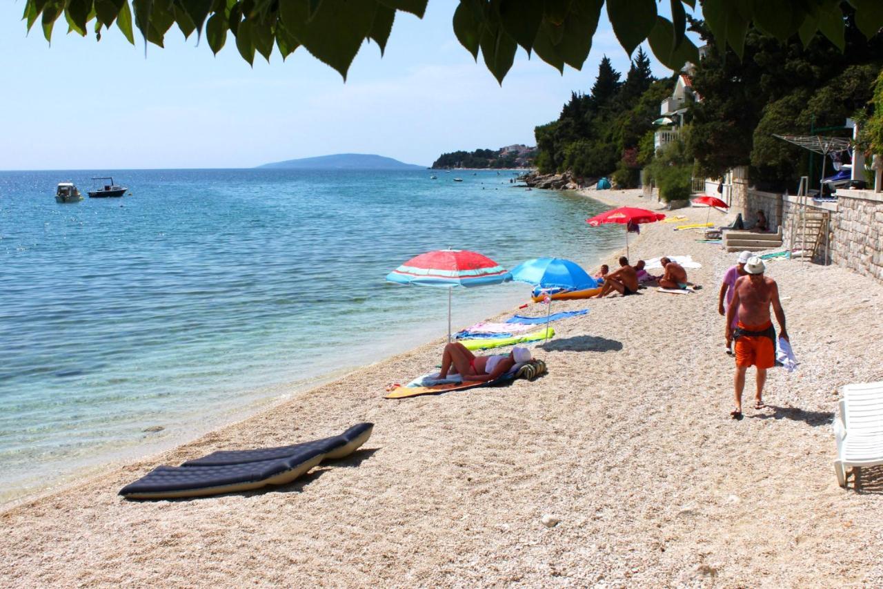 Apartments By The Sea Brist, Makarska - 505 Podaca Kültér fotó