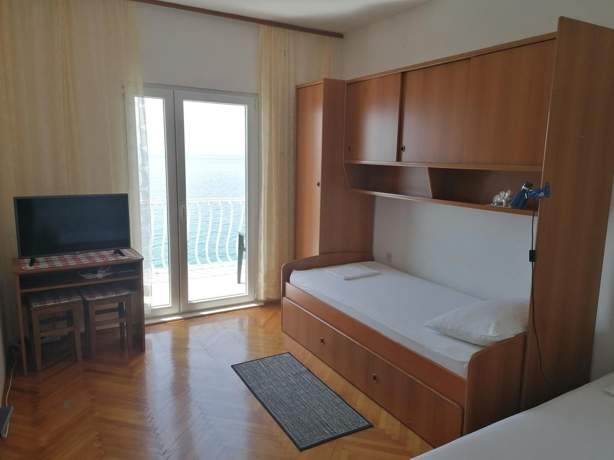 Apartments By The Sea Brist, Makarska - 505 Podaca Kültér fotó