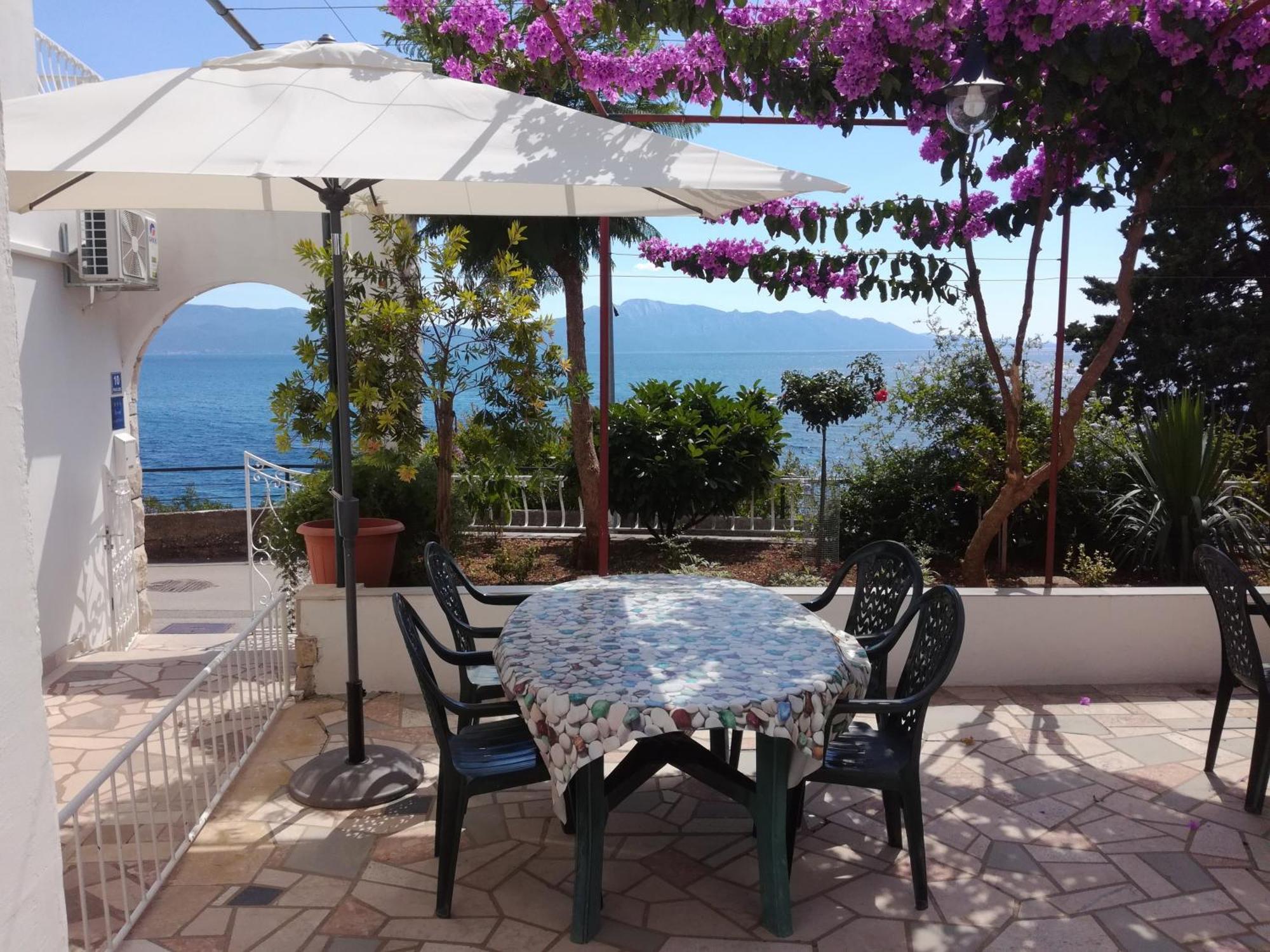 Apartments By The Sea Brist, Makarska - 505 Podaca Kültér fotó